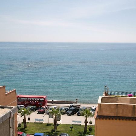 Lolita Holidays Giardini Naxos Luaran gambar